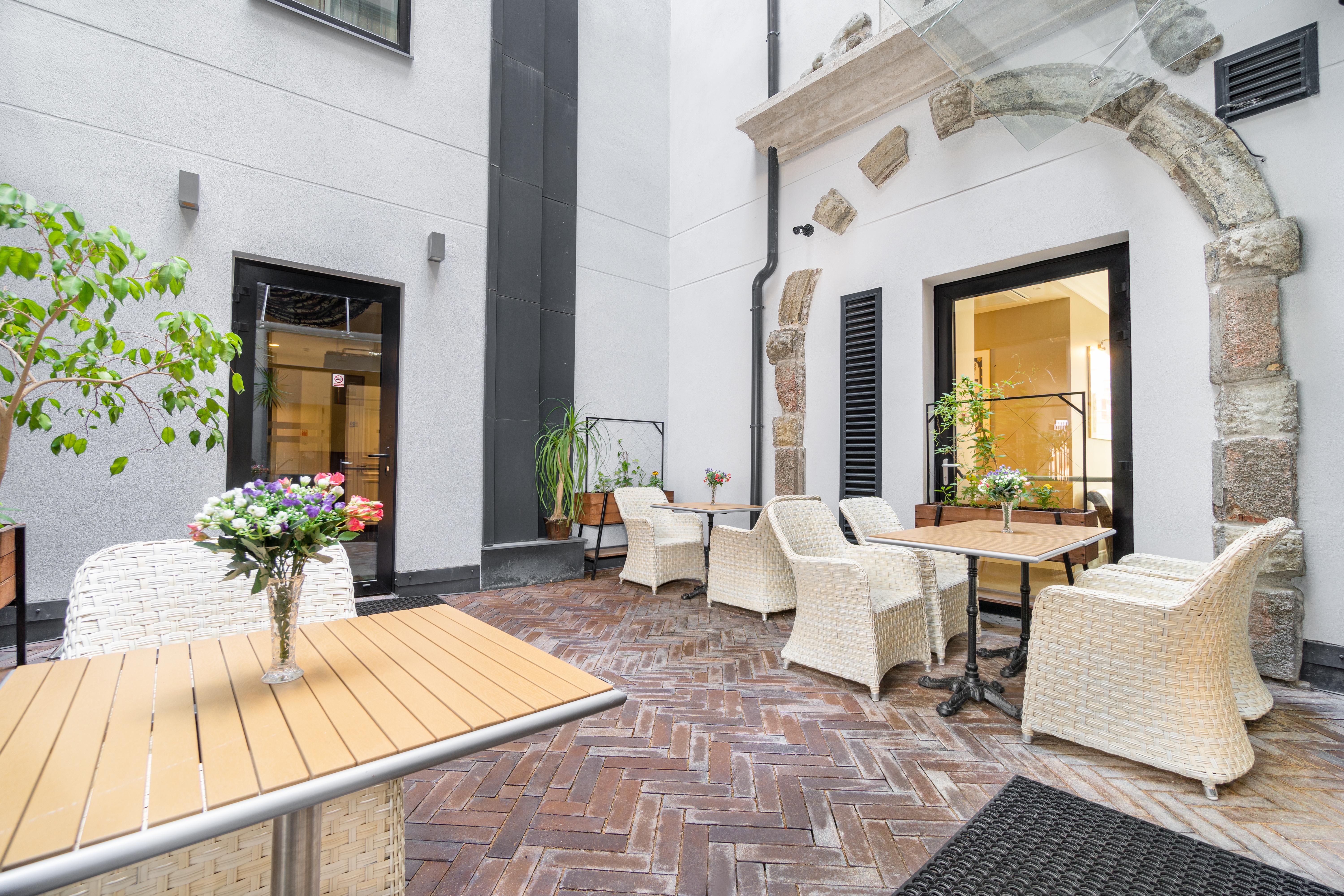 Forums Boutique Hotel Riga Exterior photo