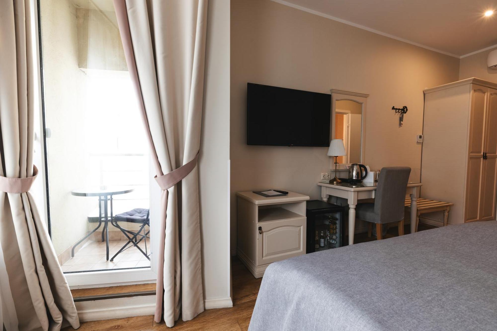Forums Boutique Hotel Riga Exterior photo